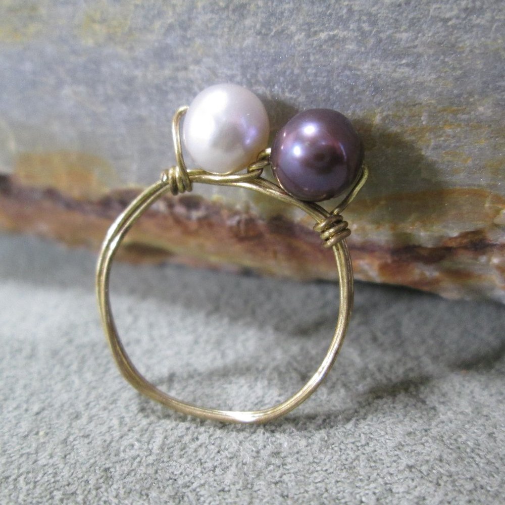 Black and White Pearl Ring Artisan 10K Yellow Gold